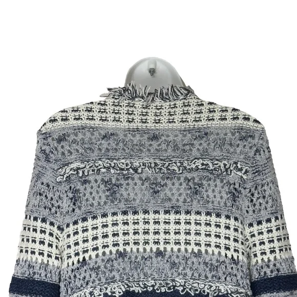 Chicos Blue White Textured Knit Fringe Boho Cottagecore Cardigan Small - Picture 5 of 13